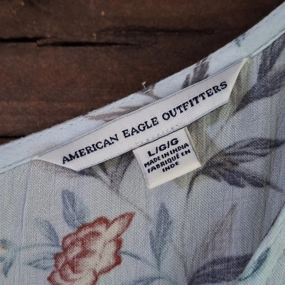American Eagle Floral Cape-Overlay RomperSize Large